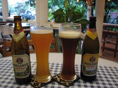Berliner Bär Restaurant: Paulaner Beer