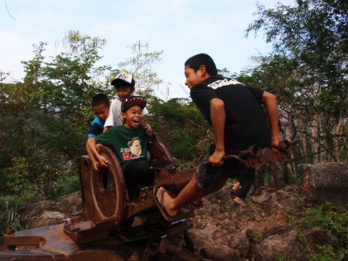 Stay Another Day: The Green Revolution in Laos
