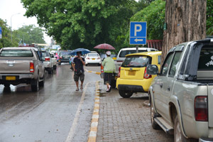 Vientiane canal to expand car parkings