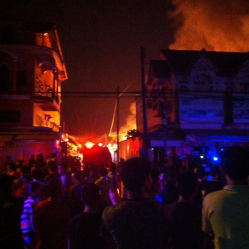 Over 20 Houses Damaged By Fire In Vientiane