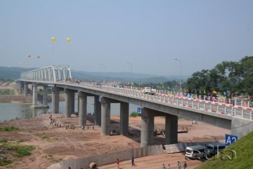 Laos-Myanmar Friendship Bridge Opens