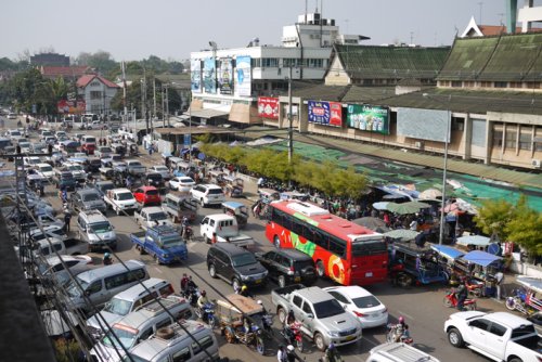 Vientiane Cracks Down On Illegal Parking