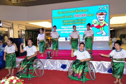 Celebrating the sales of 100,000 improved cook stoves in Laos