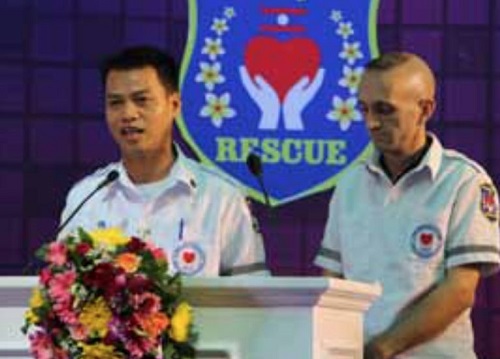 Vientiane Rescue Passes on Prized Award to the People of Laos