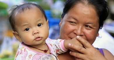 Lao Health Officials Shut Down Clinic Suspected of Providing Illegal Surrogacy Services