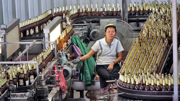 Lao Govt approves minimum wage increase