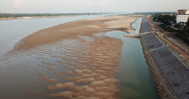 Mekong River Falls To Critical Level, Sand Dunes Emerge
