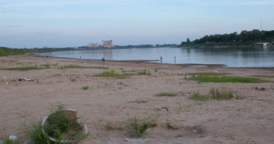 China's Jinghong Dam Runs 'Tests' Dropping Water Levels in Downstream Laos