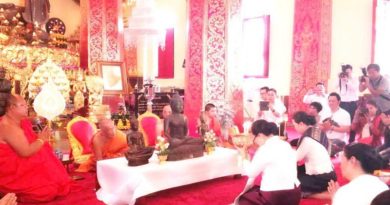 Buddha Images Returned To Laos From France
