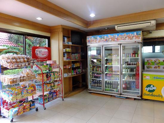 Vientiane Orders Closure Of Non-Essential Goods Shops, Supermarkets