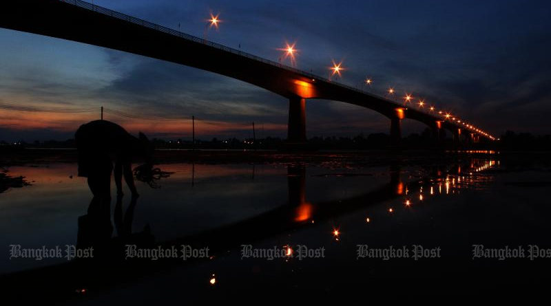 Thai-Lao Bridge In Nong Khai Remains Closed