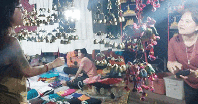 Luang Prabang’s Night Market Vendors Enthused by Return of Tourists 