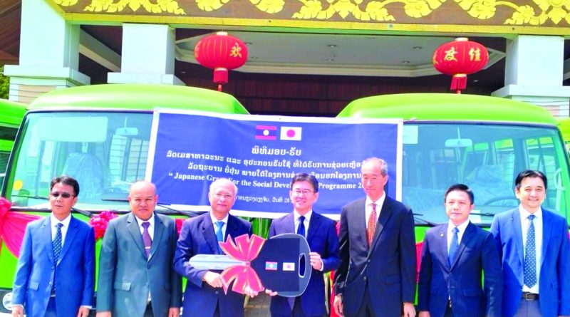 Japan Provides 52 Buses for Vientiane 