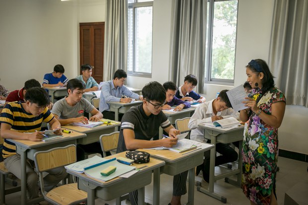 Laos’ Top University to Offer M.D. in Chinese Language Teaching